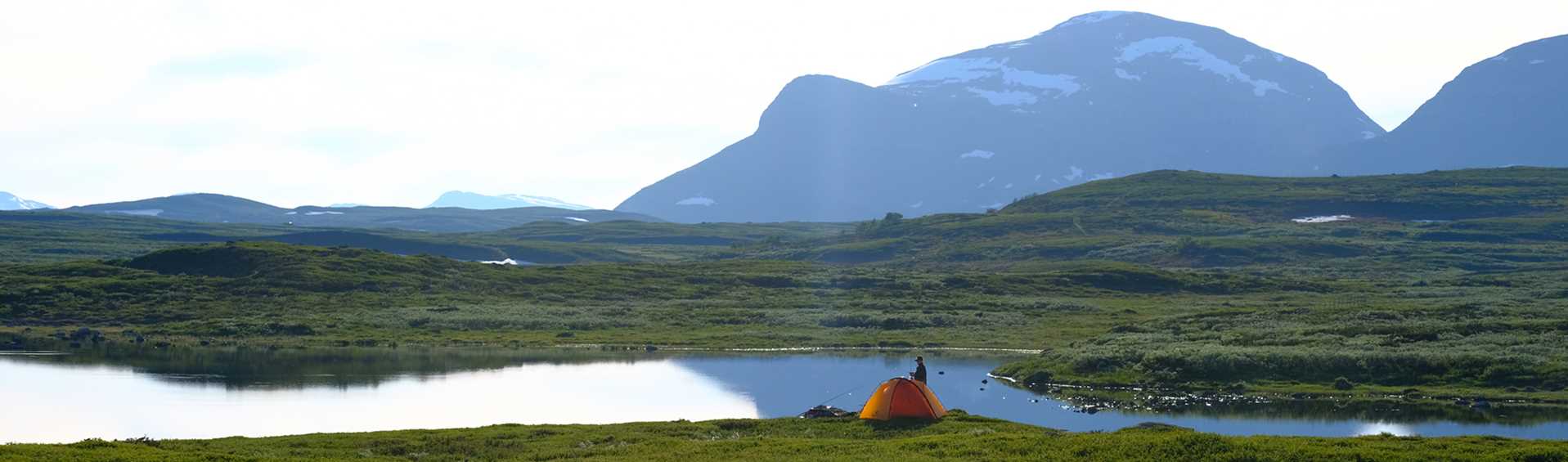 Tält i fjällandskap